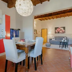 La Perla Di Porcellana Santa Maria Novella Apartment Florence